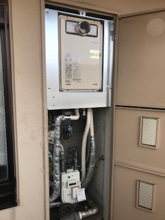 奈良県生駒市 N様 都市ガス リンナイ給湯器 RUJ-A1610T 16号高温水供給式給湯器 交換工事 交換後