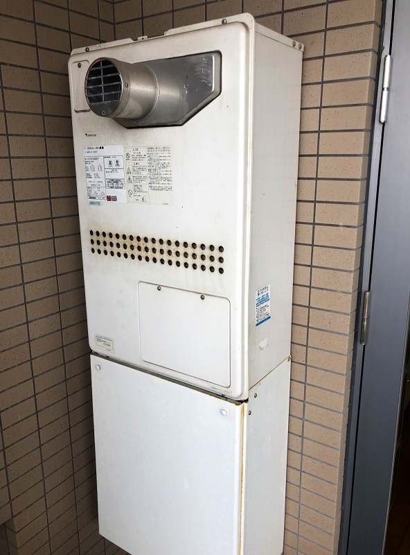 神奈川県横浜市港北区 S様 都市ガス ノーリツエコジョーズ GTH-C2450AW3H-1 BL 24号スタンダード（フルオート）給湯暖房給湯器 交換工事 交換前