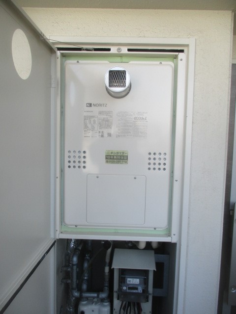 兵庫県西宮市 U様 都市ガス ノーリツエコジョーズ GTH-CP2460AW3H-T BL 24号スタンダード（フルオート）給湯暖房給湯器 交換工事 交換後