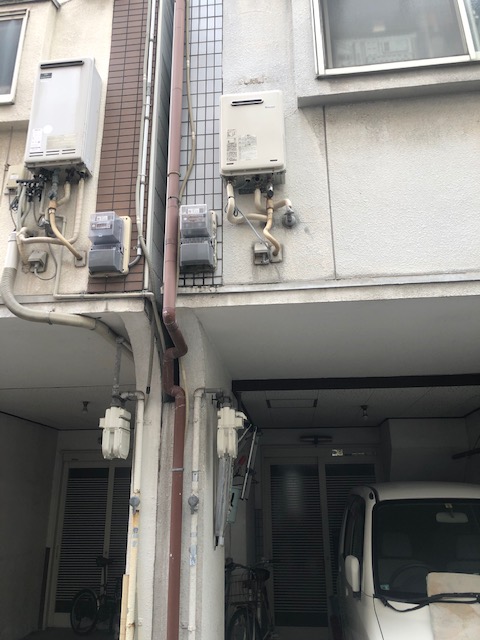 大阪府守口市 Ｓ様 都市ガス リンナイ給湯器 RUX-A1616W-E 16号オートストップ給湯専用給湯器 交換工事 交換後