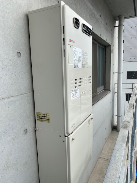 大阪府大阪市大正区 Ｔ様 都市ガス ノーリツ給湯器 GQH-2443AWX3H-DX BL 24号高温水供給式暖房給湯器 交換工事 交換後