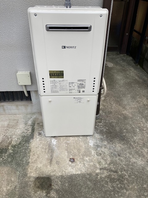 和歌山県和歌山市 Ａ様 ノーリツ給湯器 GT-2460SAWX-1 BL 24号オート追焚付給湯器 交換工事 交換後