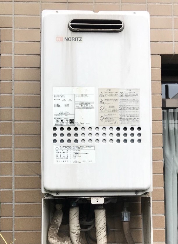 埼玉県所沢市 Ｍ様 都市ガス ノーリツ給湯器 GQ-1627AWX-DX BL 16号高温水供給式給湯器 交換工事 交換前
