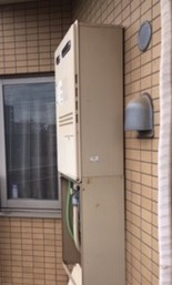 東京都三鷹市 Ｍ様 都市ガス ノーリツエコジョーズ GTH-C2460AW3H BL 24号スタンダード（フルオート）給湯暖房給湯器 交換工事 交換前