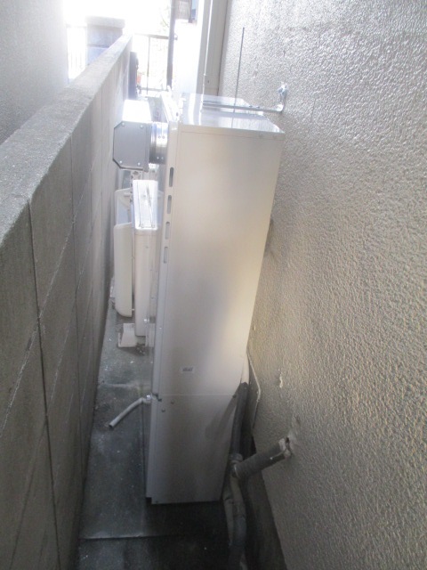 兵庫県西宮市 M様 都市ガス ノーリツエコジョーズ GTH-C2461AW6H BL 24号スタンダード（フルオート）給湯暖房給湯器 交換工事 交換後