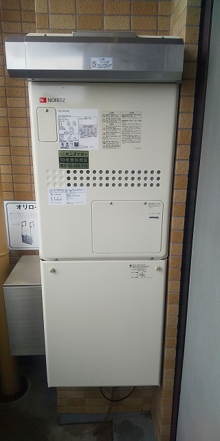 大阪府茨木市 M様 都市ガス ノーリツ給湯器 GQH-2443AWXD-DX BL 24号高温水供給式暖房給湯器 交換工事 交換後