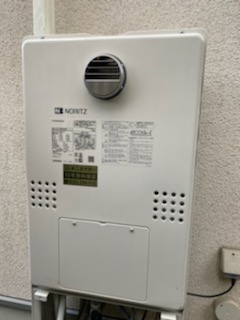 兵庫県三田市 Ｈ様 都市ガス ノーリツエコジョーズ GTH-C2460SAW3H BL 24号シンプル（オート）給湯暖房給湯器 交換工事 交換後