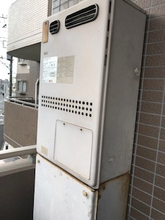 神奈川県横浜市鶴見区 Ｋ様 	都市ガス ノーリツエコジョーズ GTH-C2450AW3H-1 BL 24号スタンダード（フルオート）給湯暖房給湯器 交換工事 交換前
