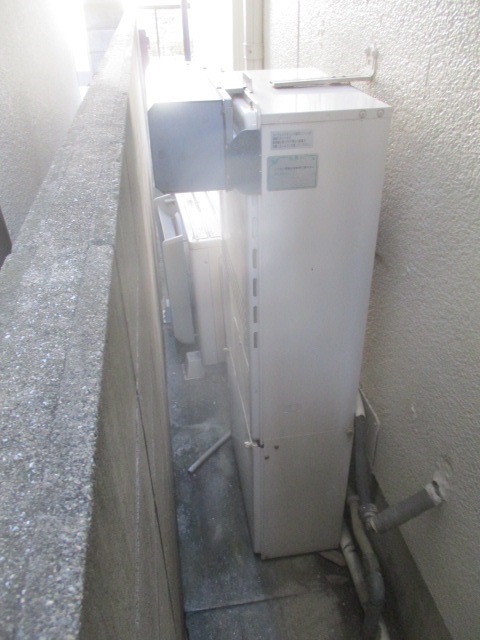 兵庫県西宮市 M様 都市ガス ノーリツエコジョーズ GTH-C2461AW6H BL 24号スタンダード（フルオート）給湯暖房給湯器 交換工事 交換前