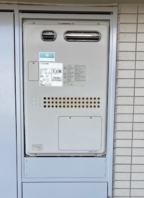 埼玉県朝霞市 Ｙ様 都市ガス ノーリツ給湯器 GTH-2444AWX3H-1 BL 24号フルオート給湯暖房給湯器 交換工事 交換前