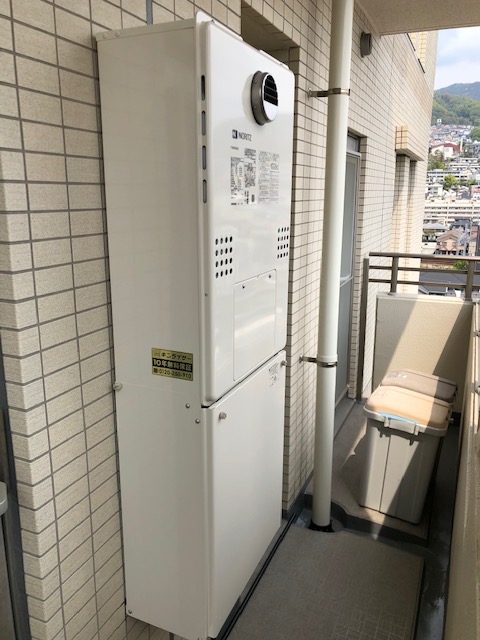 兵庫県神戸市東灘区 K様 都市ガス ノーリツエコジョーズ GTH-C2460SAW3H BL 24号シンプル（オート）給湯暖房給湯器 交換工事 交換後