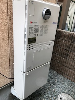 兵庫県伊丹市 Ｇ様 都市ガス ノーリツエコジョーズ GTH-C2450SAW3H-1 BL 24号シンプル（オート）給湯暖房給湯器 交換工事 交換後