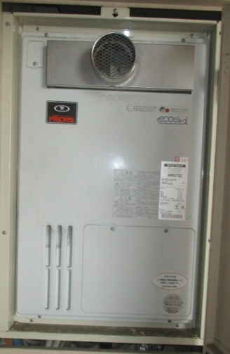 大阪府大阪市平野区 Ｋ様 都市ガス ノーリツエコジョーズ GTH-CP2450SAW3H-T-1 BL 24号シンプル（オート）給湯暖房給湯器 交換工事 交換前