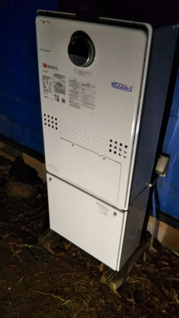 神奈川県川崎市多摩区 Ｓ様 都市ガス ノーリツエコジョーズ GTH-C2451AW6H-1 BL 24号スタンダード（フルオート）給湯暖房給湯器 交換工事 交換後
