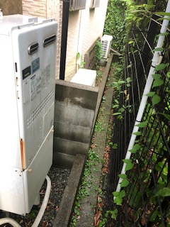 兵庫県伊丹市 T様 都市ガス ノーリツ給湯器 GTH-2444AWX3H-1 BL  24号フルオート給湯暖房給湯器 交換工事 交換前