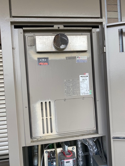 滋賀県大津市 M様 都市ガス ノーリツエコジョーズ GTH-CP2460AW3H-T BL 24号スタンダード（フルオート）給湯暖房給湯器 交換工事 交換前