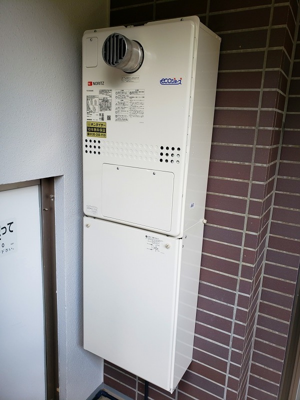東京都世田谷区 M様 都市ガス ノーリツエコジョーズ GTH-C2451AW6H-T-1 BL 24号スタンダード（フルオート）給湯暖房給湯器 交換工事 交換後