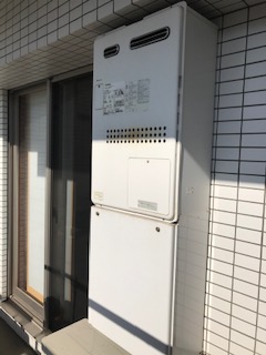神奈川県横浜市中区 Ｔ様 都市ガス ノーリツエコジョーズ GTH-C2460AW3H BL 24号スタンダード（フルオート）給湯暖房給湯器 交換工事 交換前