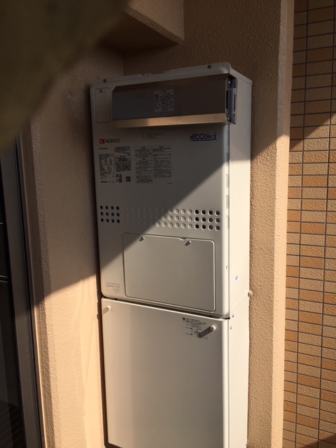神奈川県川崎市川崎区 Ｓ様 都市ガス ノーリツエコジョーズ GTH-C2450AW3H-1 BL 24号スタンダード（フルオート）給湯暖房給湯器 交換工事 交換後