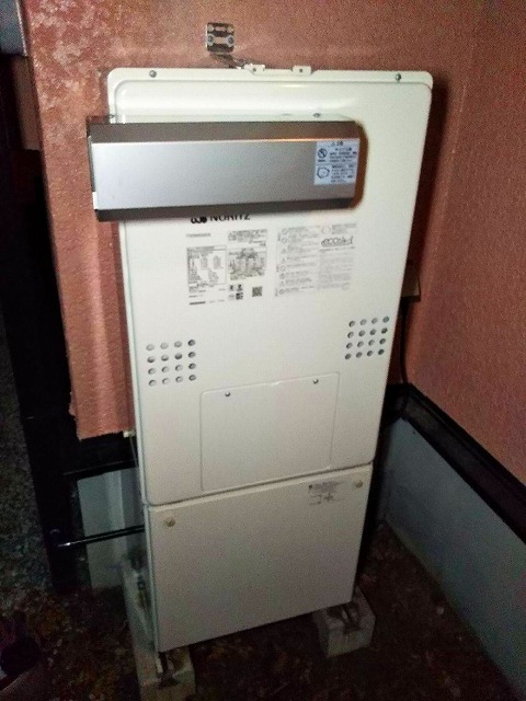 神奈川県横浜市金沢区 Ｈ様 都市ガス ノーリツエコジョーズ GTH-C2460AW3H BL 24号スタンダード（フルオート）給湯暖房給湯器 交換工事 交換後