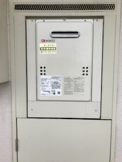 愛知県春日井市 Ｋ様 都市ガス ノーリツ給湯器 GQ-1639WS-1 BL 16号オートストップ給湯専用給湯器 交換工事 交換後