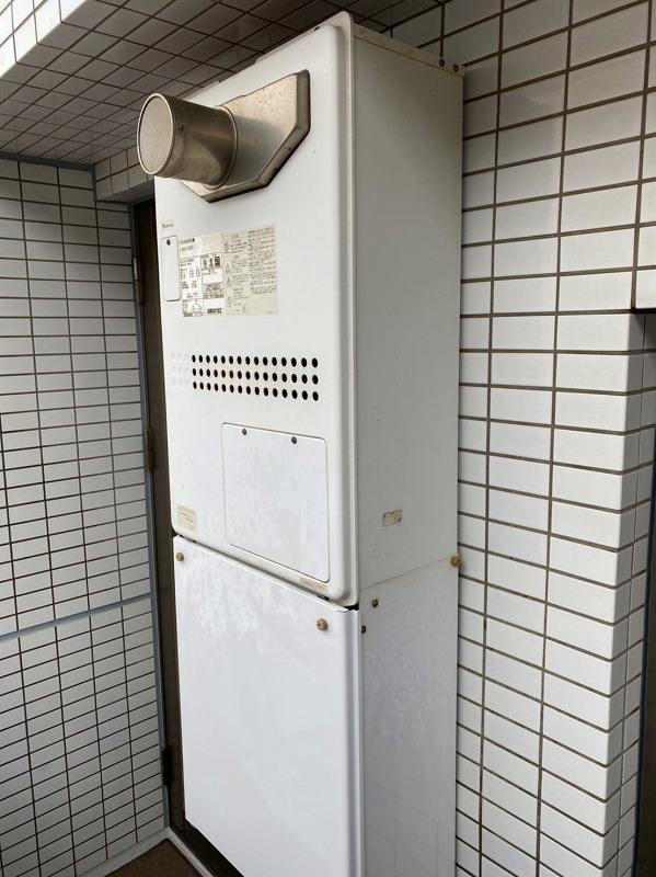 東京都北区 M様 都市ガス ノーリツエコジョーズ GTH-C2460AW3H-T BL 24号スタンダード（フルオート）給湯暖房給湯器 交換工事 交換前