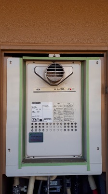 兵庫県尼崎市 Ｎ様 都市ガス リンナイ給湯器 RUJ-A2400T 24号高温水供給式給湯器 交換工事 交換前
