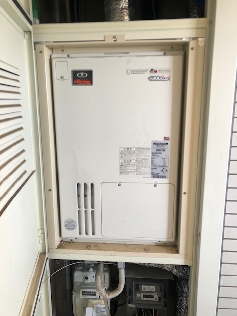 兵庫県神戸市東灘区 T様 都市ガス ノーリツエコジョーズ GTH-CP2460AW3H-H BL 24号スタンダード（フルオート）給湯暖房給湯器 交換工事 交換前