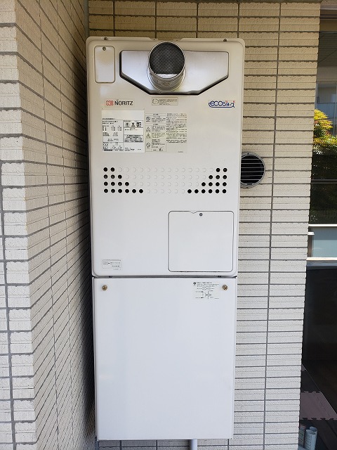 東京都大田区 T様 都市ガス ノーリツエコジョーズ GTH-C2460SAW3H BL 24号シンプル（オート）給湯暖房給湯器 交換工事 交換前