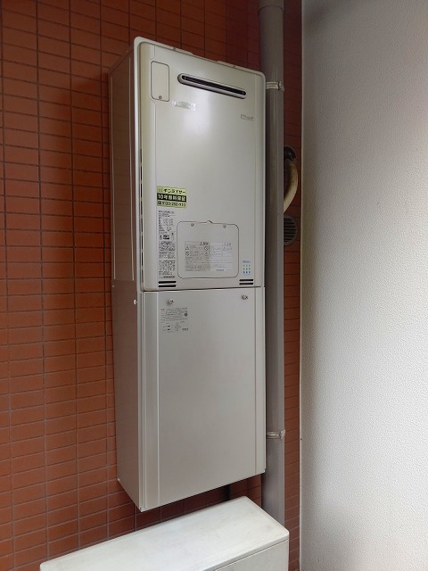 神奈川県横浜市都筑区 S様 都市ガス リンナイエコジョーズ RUFH-E2405AW2-3(A) 24号フルオート給湯暖房給湯器 交換工事 交換後