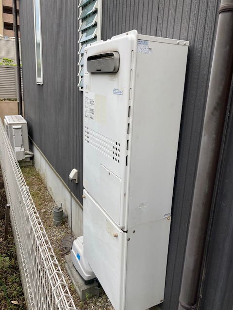 愛知県清須市 H様 都市ガス ノーリツ暖房専用熱源機 GH-712W3H BL ガス暖房専用熱源機 交換工事 交換前