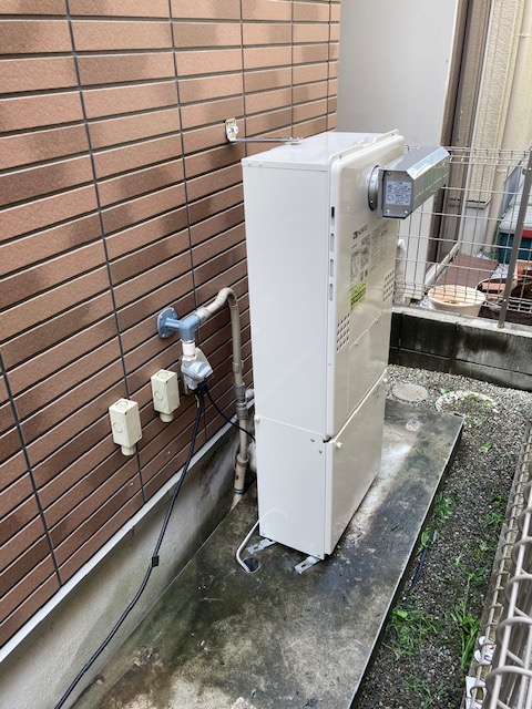 神奈川県座間市 Ｔ様 都市ガス ノーリツエコジョーズ GTH-C2461SAW3H BL 24号シンプル（オート）給湯暖房給湯器 交換工事 交換後