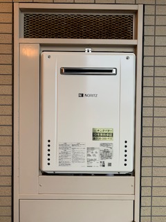 東京都江戸川区 Ｔ様 都市ガス ノーリツ給湯器 GT-2460AWX-1 BL 24号フルオート追焚付給湯器 交換工事 交換後