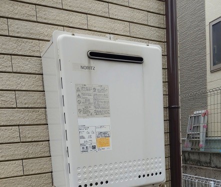 神奈川県川崎市麻生区 I様 都市ガス ノーリツ給湯器 GT-2460SAWX-1 BL 24号オート追焚付給湯器 交換工事 交換前