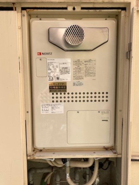 滋賀県大津市 M様 都市ガス ノーリツ給湯器 GQH-2443AWXD-T-DX BL 24号高温水供給式暖房給湯器 交換工事 交換後