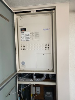 兵庫県明石市 Ｋ様 	都市ガス ノーリツエコジョーズ GTH-CP2461AW6H-H BL 24号スタンダード（フルオート）給湯暖房給湯器 交換工事 交換前