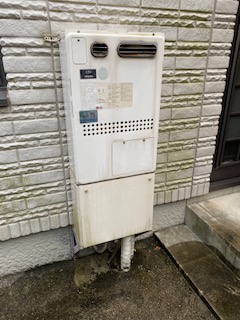 兵庫県神戸市西区 Ｓ様 都市ガス ノーリツエコジョーズ GTH-C2459SAW3H BL 24号オート給湯暖房給湯器 交換工事 交換前