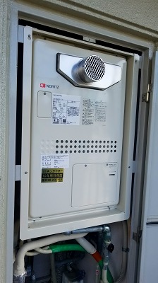 大阪府大阪市北区 Ｓ様 都市ガス ノーリツ給湯器 GQH-2443AWXD-T-DX BL 24号高温水供給式暖房給湯器 交換工事 交換後