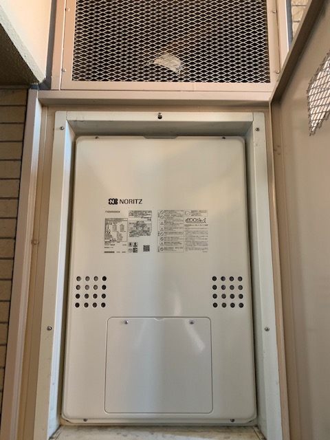 東京都府中市 Ｋ様 都市ガス ノーリツエコジョーズ GTH-C2460SAW3H-H BL 24号シンプル（オート）給湯暖房給湯器 交換工事 交換後