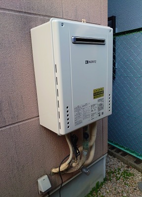 大阪府堺市美原区 Ｈ様 都市ガス ノーリツ給湯器 GT-2460SAWX-1 BL 24号オート追焚付給湯器 交換工事 交換後