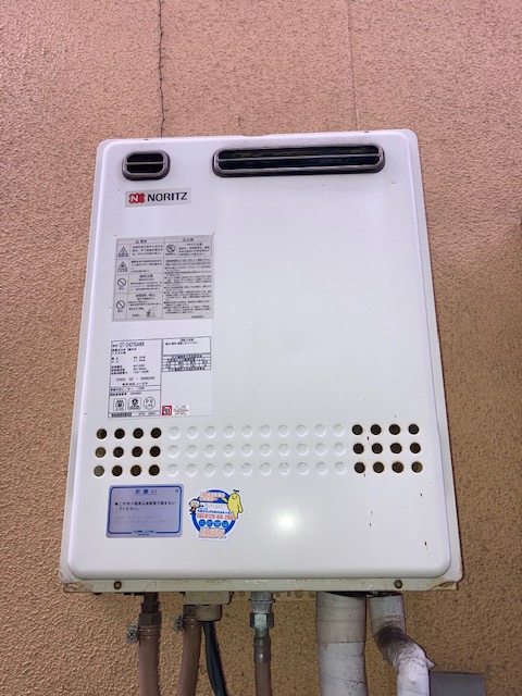 兵庫県明石市 Ｏ様 LPガス ノーリツ給湯器 GT-2460SAWX-1 BL 24号オート追焚付給湯器 交換工事 交換前