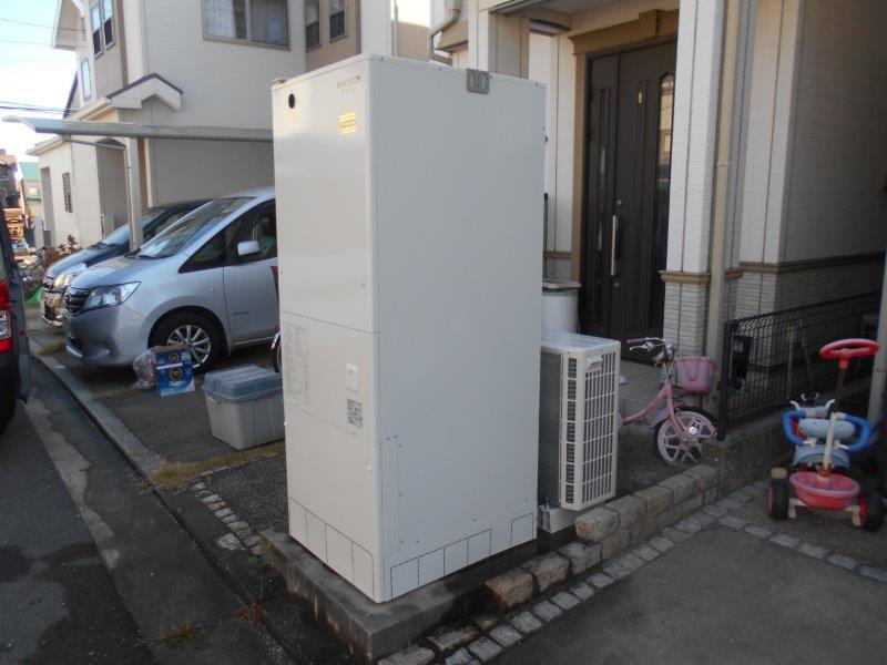 大阪府堺市西区 Ｓ様 コロナエコキュート CHP-E46AY3 460L角型フルオート 交換工事 交換後