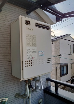 大阪府堺市東区 Ｋ様 都市ガス ノーリツ給湯器 GT-2460AWX-1 BL 24号フルオート追焚付給湯器 交換工事 交換前