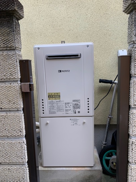 京都府京都市右京区 Ｎ様 都市ガス ノーリツ給湯器 GT-2460SAWX-1 BL 24号オート追焚付給湯器 交換工事 交換後