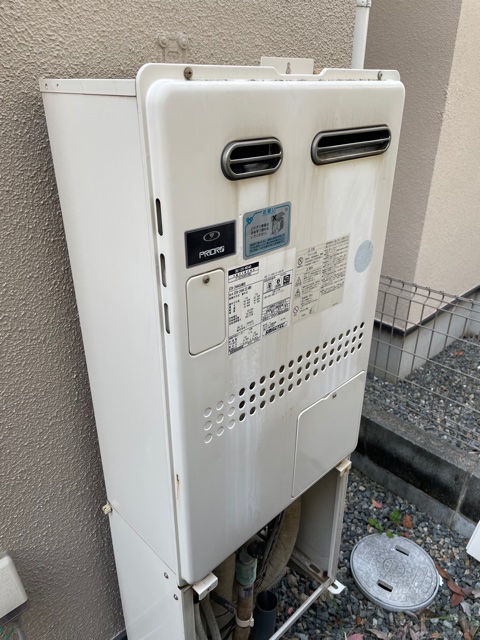 兵庫県神戸市垂水区 Ｋ様 都市ガス ノーリツエコジョーズ GTH-C2460SAW3H BL 24号シンプル（オート）給湯暖房給湯器 交換工事 交換前