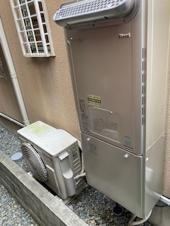 兵庫県尼崎市 Ｕ様 都市ガス リンナイエコジョーズ RUFH-E2405SAW2-3(A) 24号オート給湯暖房給湯器 交換工事 交換後