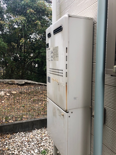 兵庫県神戸市東灘区 Ｉ様 都市ガス ノーリツエコジョーズ GTH-C2460AW3H BL 24号スタンダード（フルオート）給湯暖房給湯器 交換工事 交換前