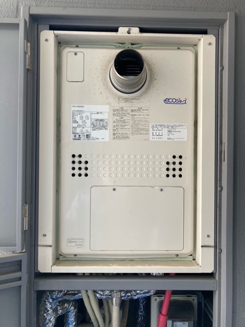 福岡県福岡市中央区 Ｈ様 都市ガス ノーリツエコジョーズ 	GTH-C2461SAW3H-T BL 24号シンプル（オート）給湯暖房給湯器 交換工事 交換前