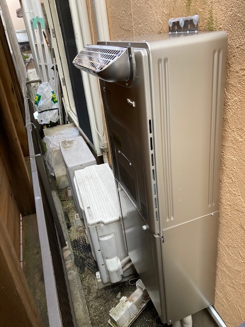 愛知県名古屋市西区 Ｋ様 都市ガス リンナイエコジョーズ RVD-E2405AW2-1(A) 24号フルオート給湯暖房給湯器 交換工事 交換後