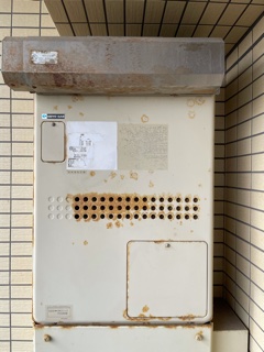 千葉県浦安市 Ｙ様 都市ガス ノーリツエコジョーズ GTH-C2460AW3H-T BL  塩害塗装 24号スタンダード（フルオート）給湯暖房給湯器 交換工事 交換前